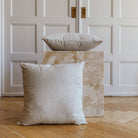Kuddfodral Off White 50x50 cm. Ljusgrå kuddfodral i linne från Melimeli