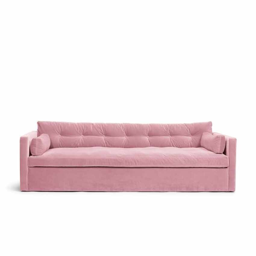 Dahlia Grande 3-seters sofa Dusty Pink er en dyp og komfortabel sofa i rosa fløyel fra Melimeli