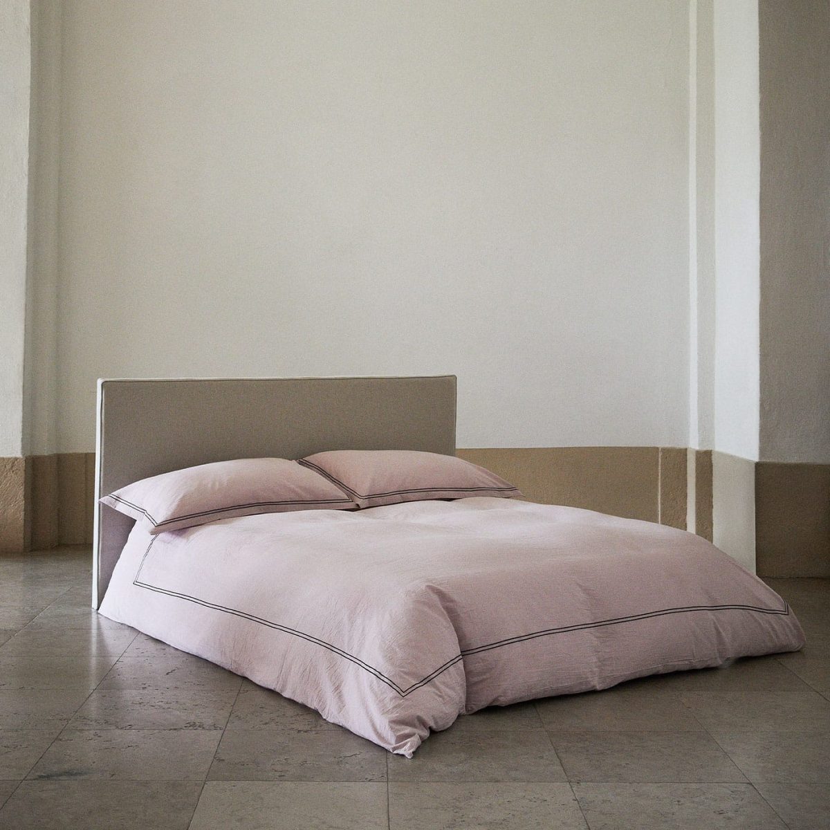 Bella Sänggavel Dusty Pink 180 cm