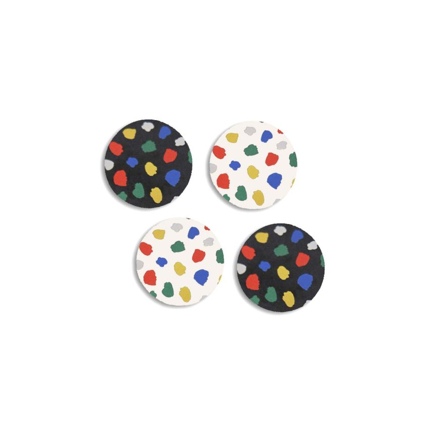 Glasunderlägg mixade är formpressade coasters från MELIMELI med mönster från Rixo