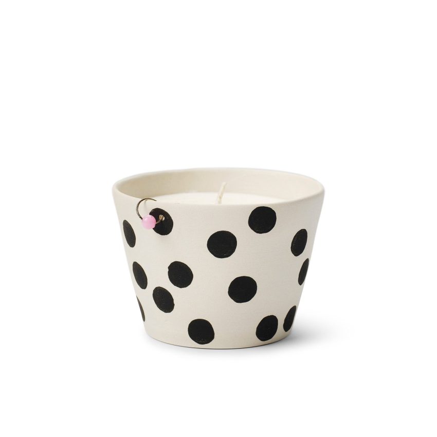 Candle Dotted Black is a candle with cup in ceramic from Melimeli