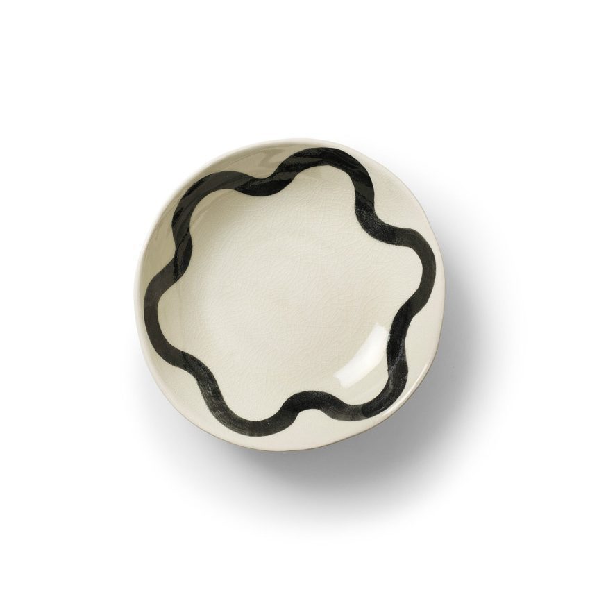 Serving Bowl Waves Black is a ceramic bowl from Melimeli