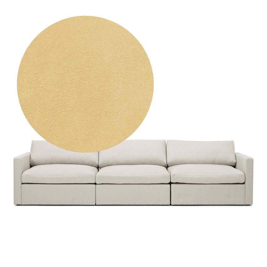 Lucie 3-Sitssoffa Creme är en rymlig soffa i gul sammet från Melimeli